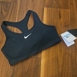 Nike Women's Sports Bra Nwt